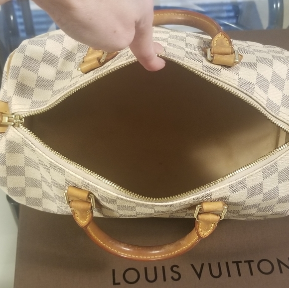 ❌‼️SOLD‼️❌ - 💯Authentic LV Speedy 30 - Damier Azur - Picture 16 of 16